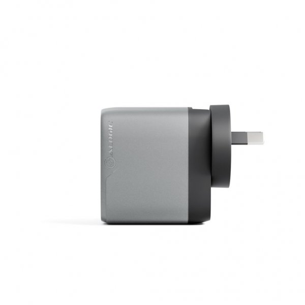 ALOGIC Lader Rapid Power 67W Multi-Country Travel GaN Charger