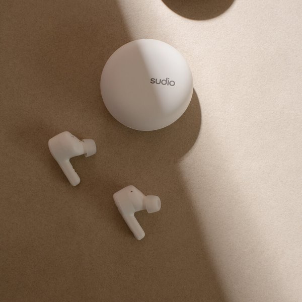 Sudio Hodetelefoner In-Ear A2 True Wireless ANC Hvit