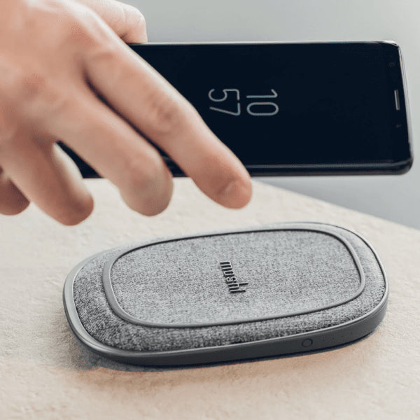 Moshi Powerbank Porto Q 5K Portable Battery with Built-in Wireless Charger