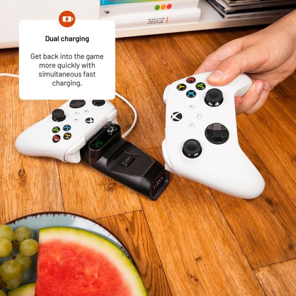 Fixed Dual Charging Dock for Xbox Series S, X and One Controllers Svart