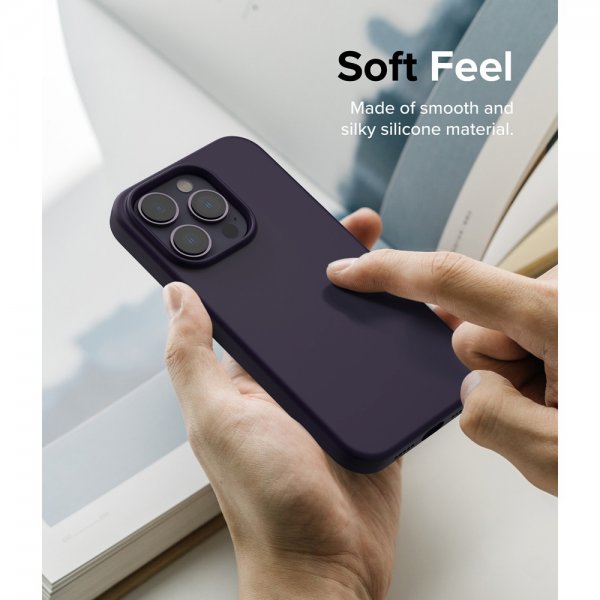 Ringke iPhone 14 Pro Deksel Silikoni Deep Purple