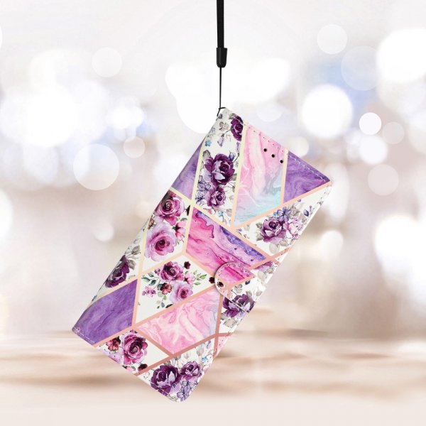 iPhone 15 Plus Etui Motiv Lilla Blomster