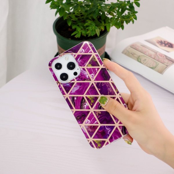 iPhone 15 Pro Deksel Marmormønster Lilla