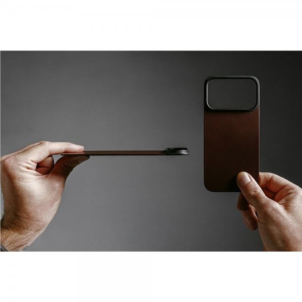 Nomad iPhone 17 Pro Max Skin Mag Leather Back Rustic Brown