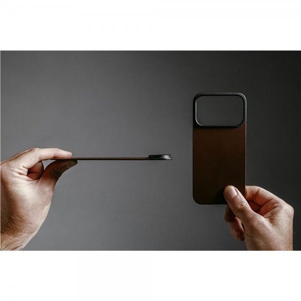 Nomad iPhone 17 Pro Max Skin Mag Leather Back Rustic Brown