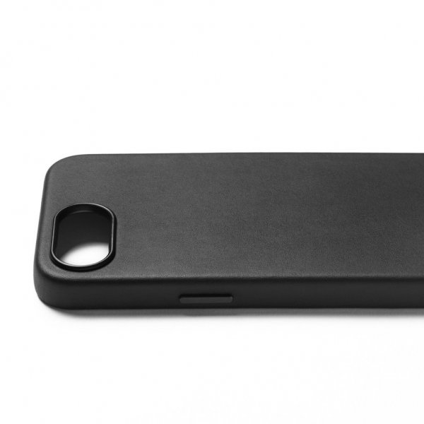 Mujjo iPhone 16e/17e Deksel Full Leather Case MagSafe Svart