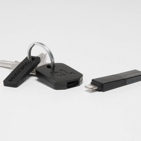 Bluelounge Kii Lightning Lader Nøkkelring Svart