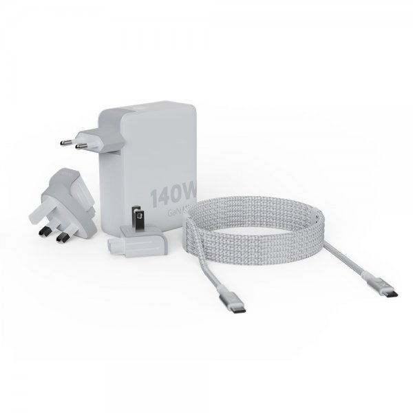 Xtorm Lader 140W GaN-Ultra Travel Charger + USB-C PD Cable