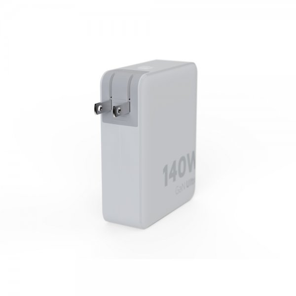 Xtorm Lader 140W GaN-Ultra Travel Charger + USB-C PD Cable