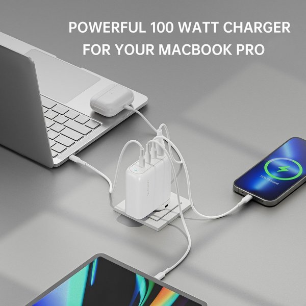 4smarts Skrivebord Lader GaN Flex Pro 100W 3 USB-C+1 USB-A