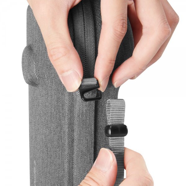 Spigen Sony PlayStation Portal Etui Klasden Pouch Charcoal Gray