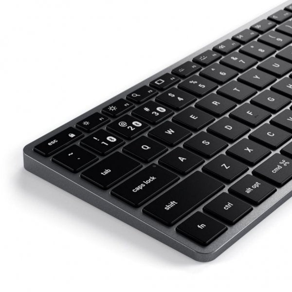 Satechi X1 Trådløst tastatur for opptil 3 enheter Nordic Layout