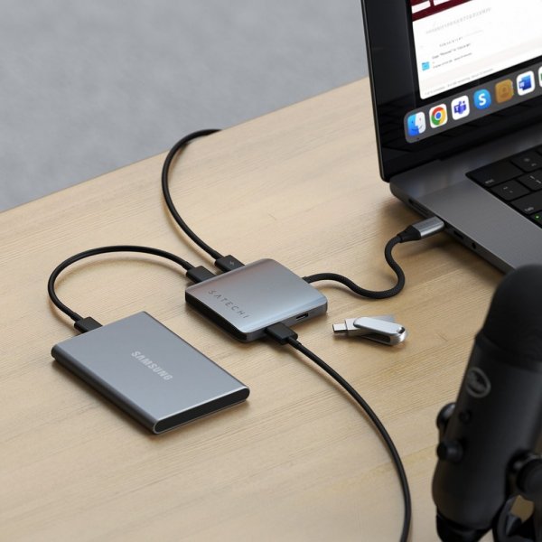 Satechi 4-Port USB-C Hub with Power Delivery