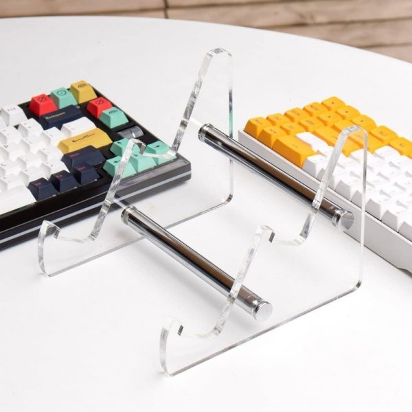 Utstillingsstativ for to tastaturer
