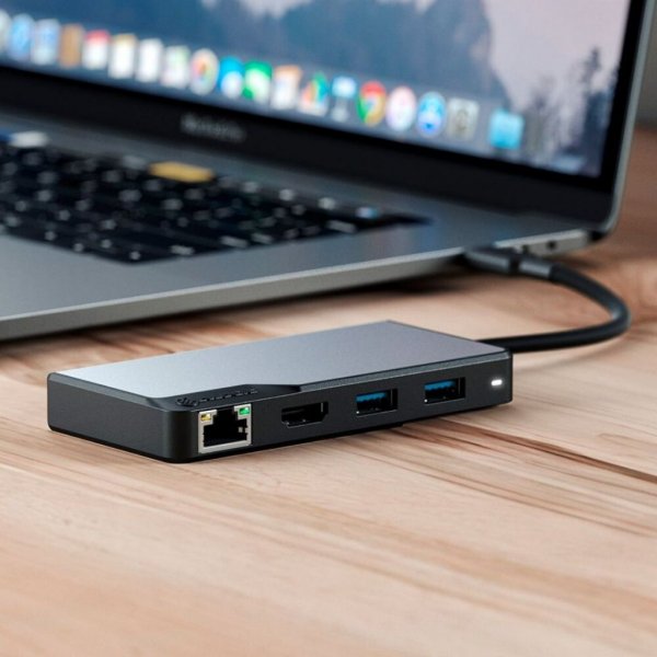ALOGIC USB-C Fusion ALPHA 5-i-1-hub HDMI. USB. Ethernet and PD Space Gray
