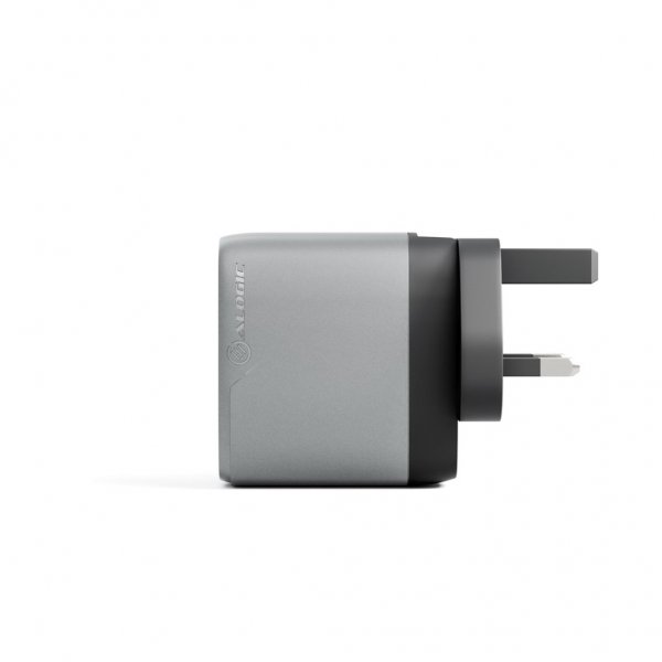 ALOGIC Lader Rapid Power 67W Multi-Country Travel GaN Charger