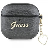 Guess AirPods 4 Deksel Metallic Script Charm Svart