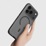 Nillkin iPhone 17 Pro Deksel Super Frosted Shield Pro MagSafe Transparent Svart