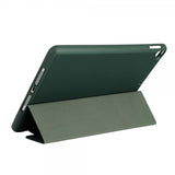 Gear iPad 10.2 (gen 7/8/9) Etui Trifold Stand Folio Grønn