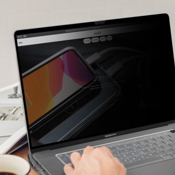 Moshi Umbra MacBook Pro 16 (A2141) Skjermbeskytter Privacy Fullsize