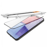 Spigen iPhone 15 Pro Max Skjermbeskytter GLAS.tR EZ Fit FC Svart 2-pakning