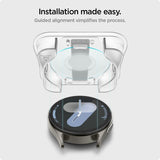 Spigen Samsung Galaxy Watch 7 44mm Skjermbeskytter GLAS.tR EZ Fit 2-pakning