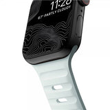Nomad Apple Watch 38/40/41/42mm Armbånd Sport Band Icy Blue Glow