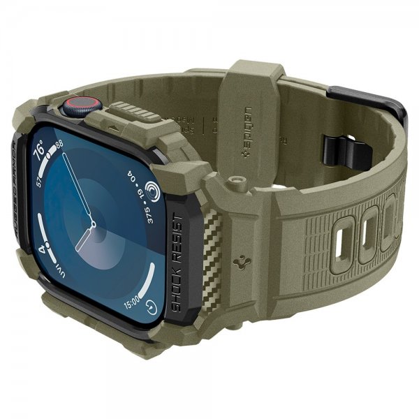 Spigen Apple Watch 46mm (Series 10/11) Armbånd og Deksel Rugged Armor Pro Vintage Khaki