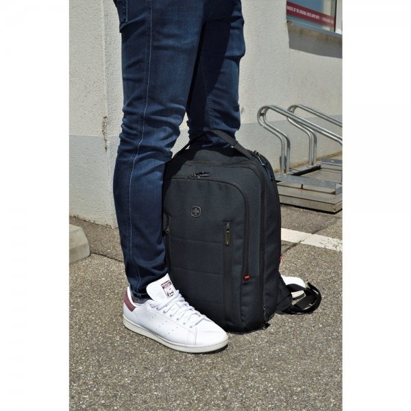 Wenger City Traveler Carry-On 16" Dataryggsekk Svart