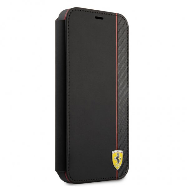 Ferrari iPhone 13 Etui Carbon Effect Metal Logo Vertical Stripe Svart