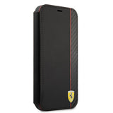 Ferrari iPhone 13 Mini Etui Carbon Effect Metal Logo Vertical Stripe Svart