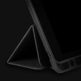 Spigen iPad 10.2 Etui Urban Fit Svart