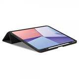 Spigen iPad Pro 13 (M4/M5) Etui Urban Fit Svart