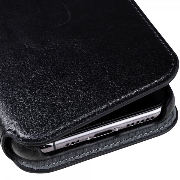 holdit iPhone 11 Etui Berlin Löstagbart Deksel Svart
