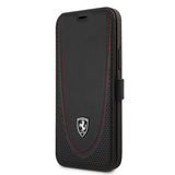Ferrari iPhone 12 Pro Max Etui Logo Perforert Svart