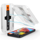 Spigen iPhone 13/13 Pro/14/16e/17e Skjermbeskytter GLAS.tR EZ Fit 2-pack