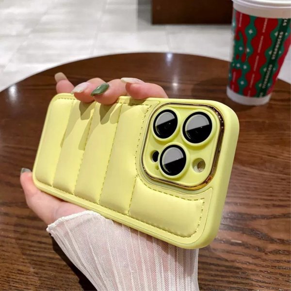iPhone 14 Pro Max Deksel Down Jacket Design Gul