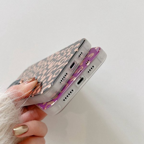 iPhone 14 Pro Max Deksel Leopardmønster Lilla
