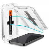 Spigen iPhone 14 Pro Skjermbeskytter GLAS.tR EZ Fit 2-pakning