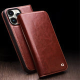 Qialino iPhone 15 Pro Max Etui Brun