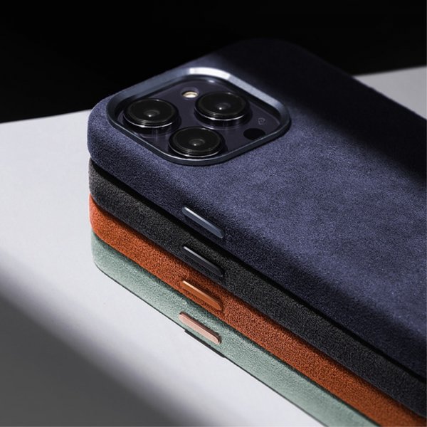 iPhone 15 Pro Max Deksel Alcantara MagSafe Grå