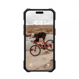 Urban Armor Gear (UAG) iPhone 15 Pro Max Deksel Essential Armor MagSafe Svart