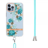 iPhone 15 Pro Deksel Blomstermønster Stropp Blå Rosor