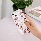 iPhone 15 Deksel Marmormønster Rosor Rosa