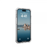 Urban Armor Gear (UAG) iPhone 15 Deksel Plyo MagSafe Ice Sølv
