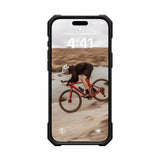 Urban Armor Gear (UAG) iPhone 16 Pro Deksel Essential Armor MagSafe Svart