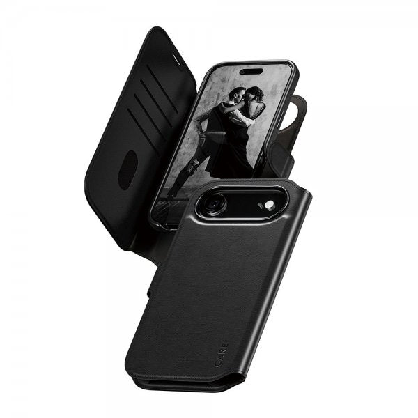 CARE by PanzerGlass iPhone Air Etui Tango Two-in-One Wallet MagSafe Svart