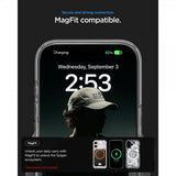 Spigen iPhone 17 Deksel Ultra Hybrid Zero One MagFit Hvit