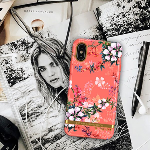 Richmond & Finch iPhone X/Xs Deksel Coral Dreams
