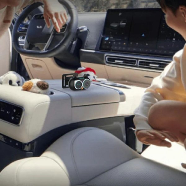Ottocast Cabin Care Trådløs Apple CarPlay Adapter med kamera